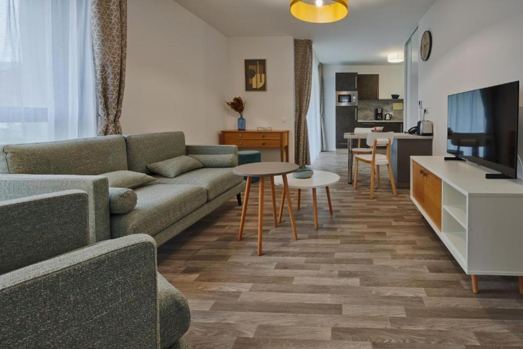 Aparthotel Domitys Le 225 Levallois-Perret Exterior foto